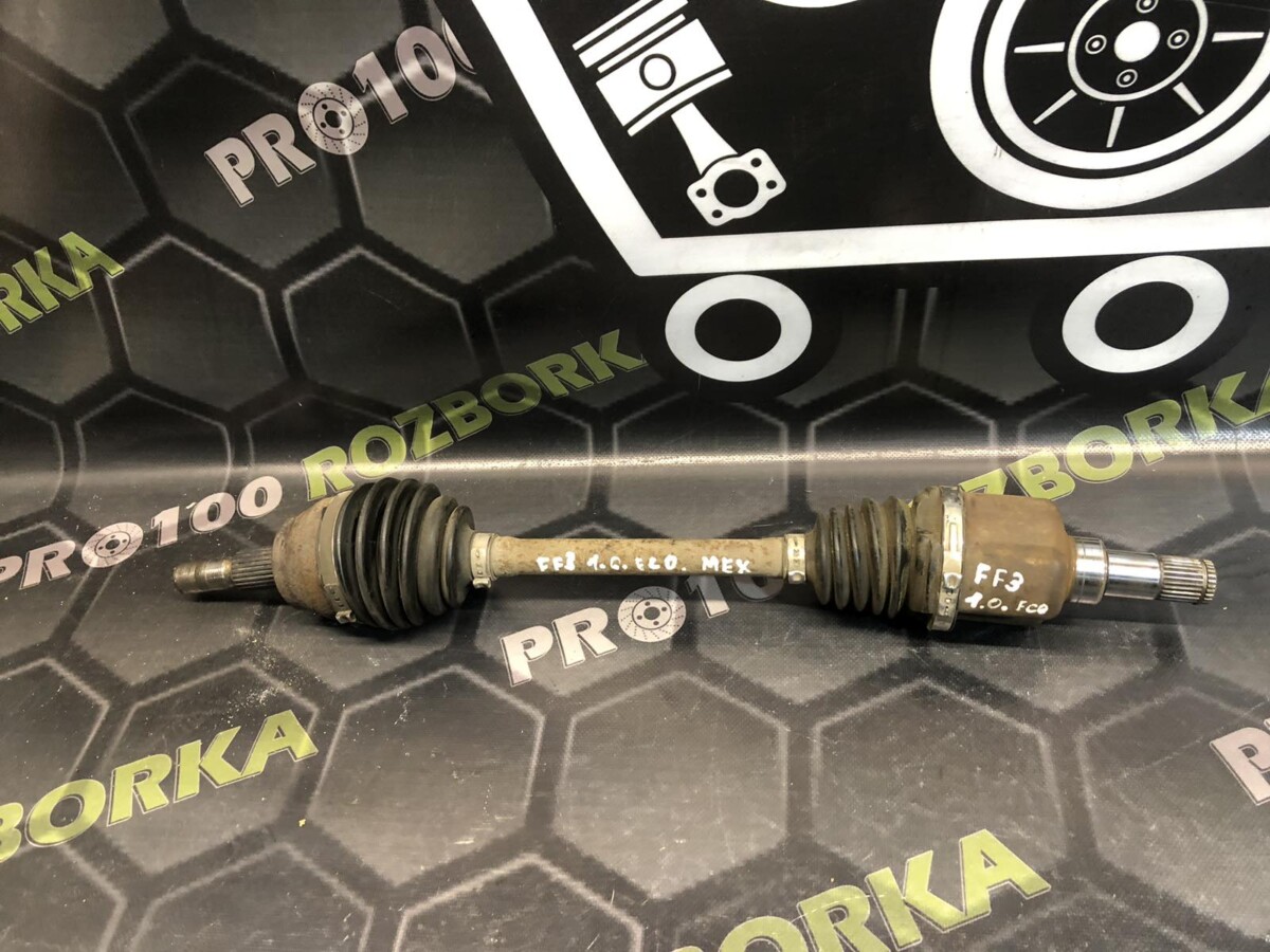 Піввісь передня ліва 1.0 МКПП Ford Focus MK3 (11-14)