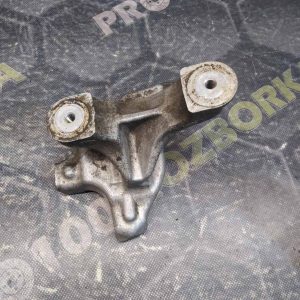 Кронштейн кріплення рейки лівий 2.2D Honda CR-V 3 (06-12)