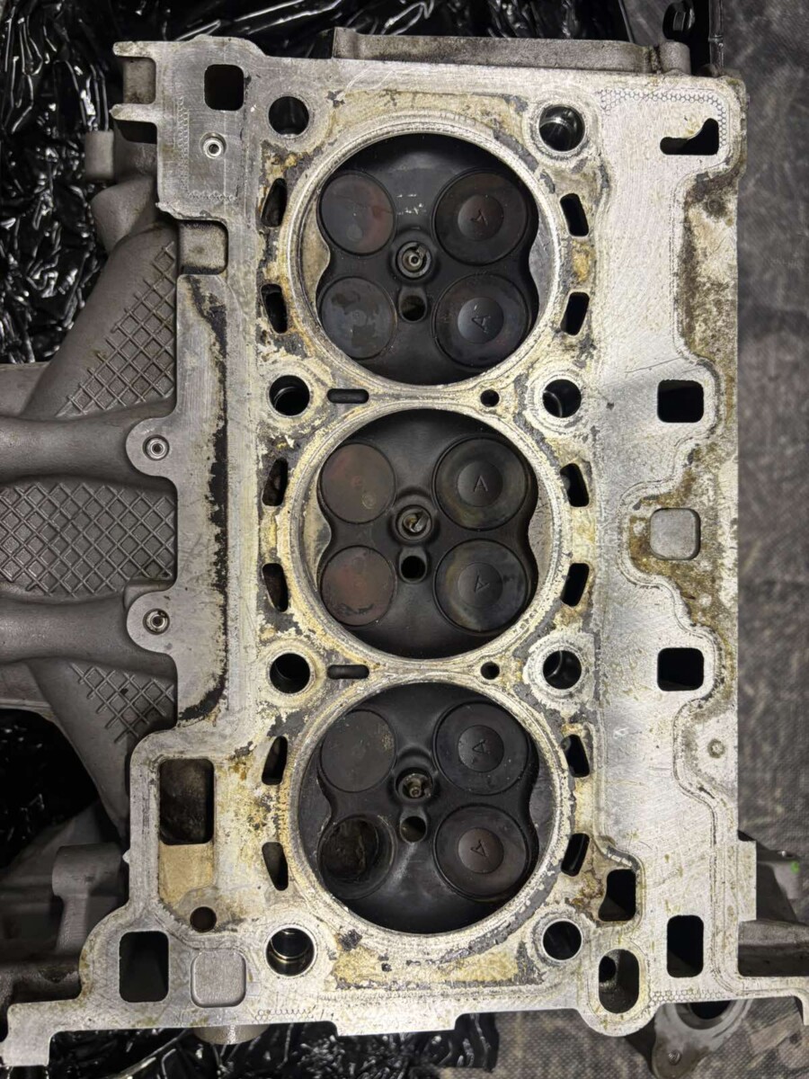 Головка блоку циліндрів 1.0 ecoboost M1DA ДЕФЕКТ FORD Focus MK3 (11-14)