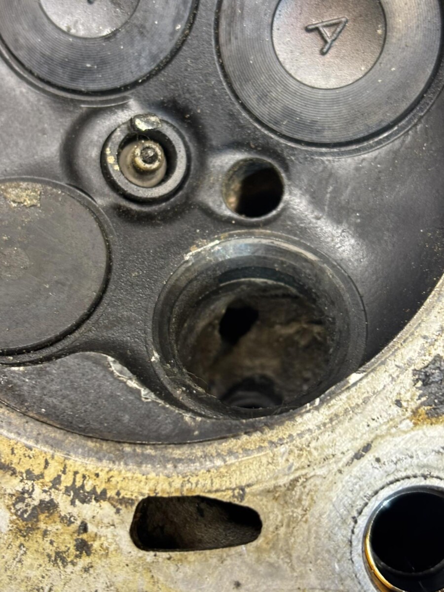 Головка блоку циліндрів 1.0 ecoboost M1DA ДЕФЕКТ FORD Focus MK3 (11-14) - Зображення 5
