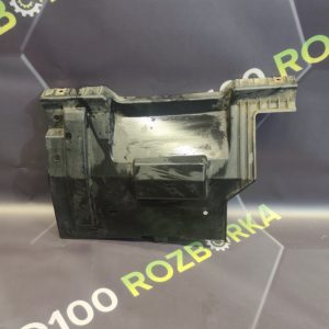 Кронштейн бампера заднього лівий Land Rover Freelander 2 L359 06-14