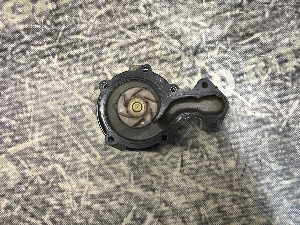Водяний насос 1.0 ecoboost FORD Focus MK3 (11-14) - Зображення 4