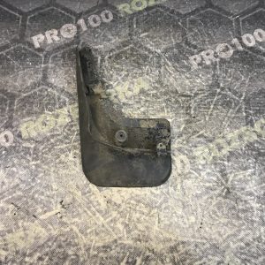 Бризговик задній лівий FORD Focus MK3 (11-14)