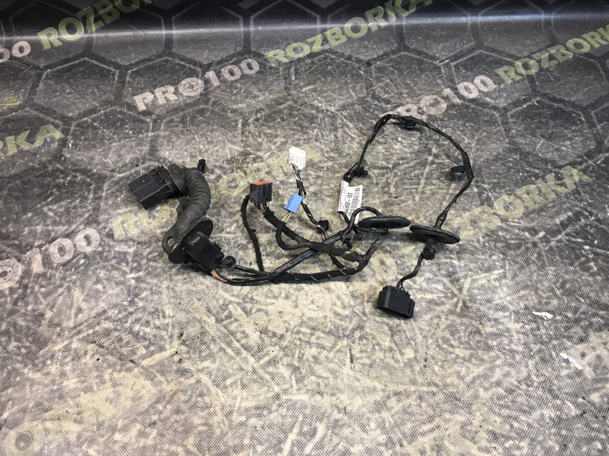 Проводка дверей передніх лівих FORD KUGA MK1 08-12