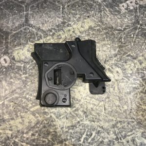 Накладка під жабо права Land Rover Freelander 2 L359 06-14