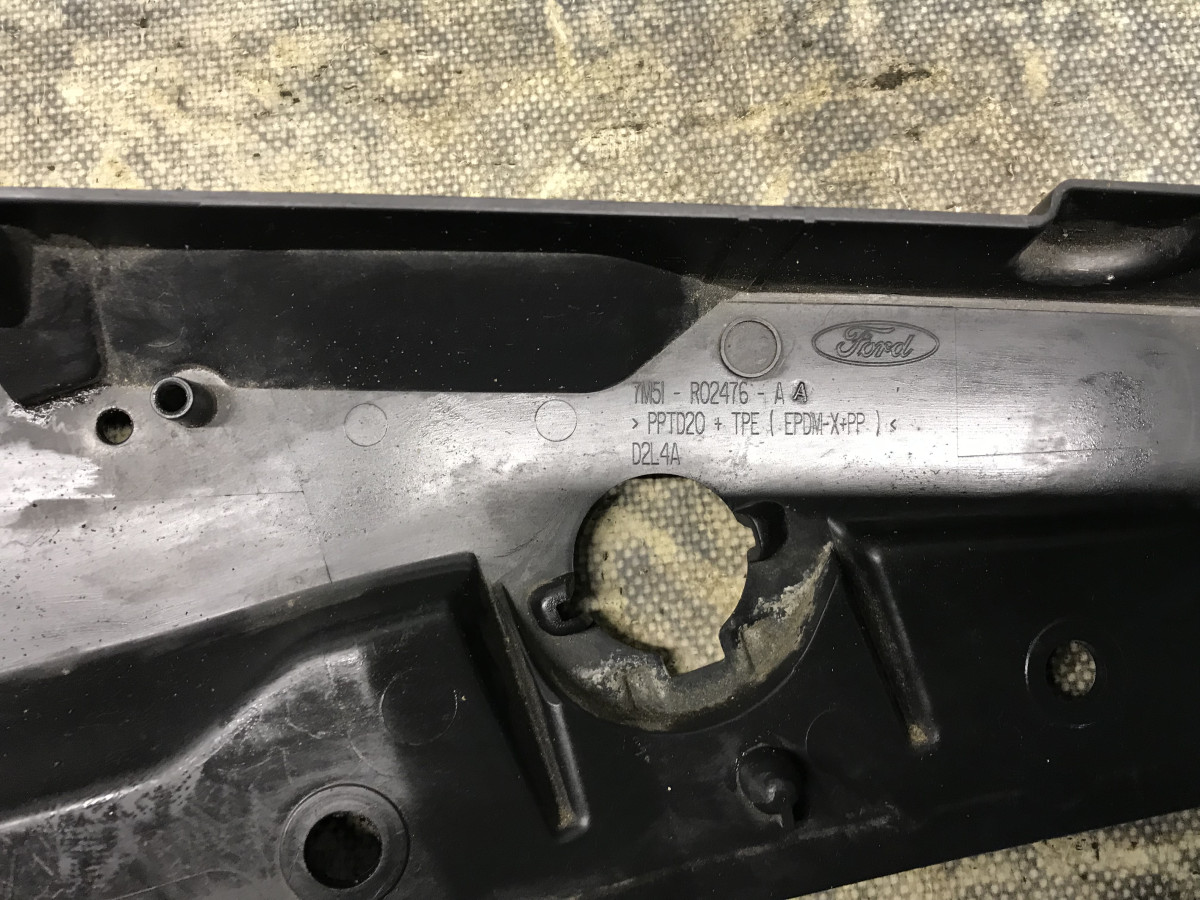 Накладка крила переднього правого FORD C-Max MK1 (07-10) - Зображення 4