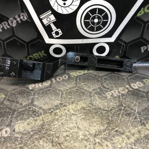 Кронштейн заднього бампера лівий кабріолет FORD Focus MK2 08-11