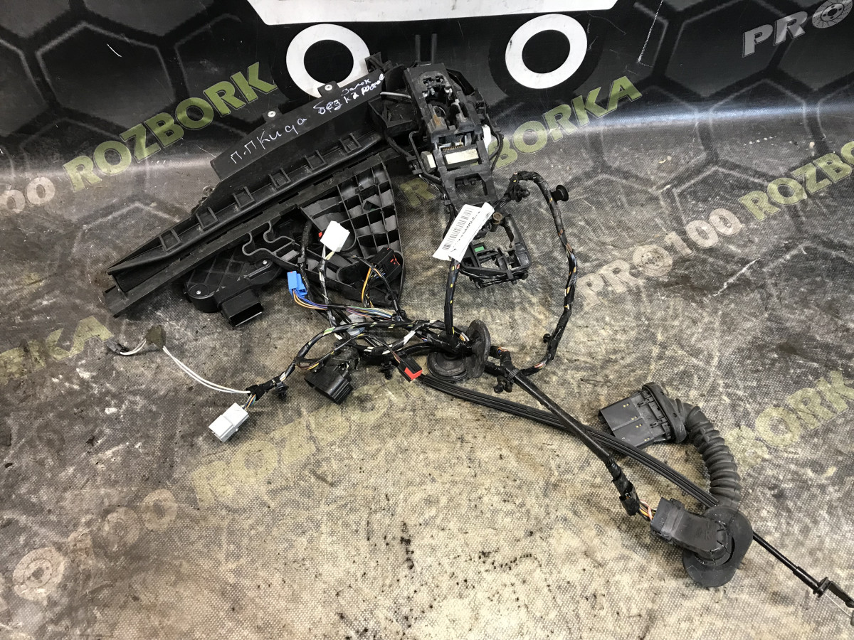 Замок передніх правих дверей БЕЗКЛЮЧЕВИЙ доступ Ford Kuga Mk1 (08-12) - Зображення 2
