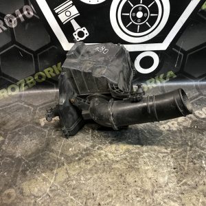 Корпус повітряного фільтра 1.8D FORD Focus MK2 08-11