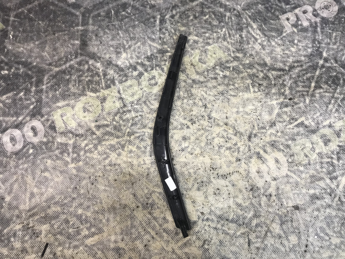 Накладка ручки дверей ліва перед (дефект) FORD Focus MK3 (11-14) - Зображення 4