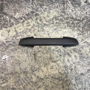 Ручка обшивки кришки багажника права FORD Focus MK3 (11-14)