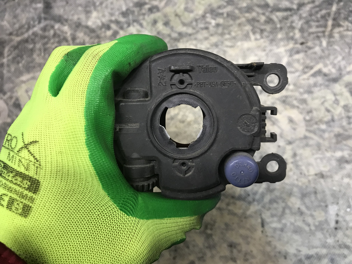 Фара протитуманна FORD Focus MK3 (11-14) - Зображення 6