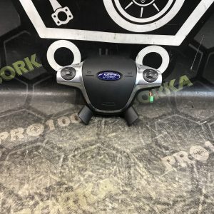Подушка безпеки в кермо з кнопками FORD Focus MK3 (11-14)