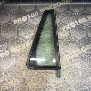 Скло правих задніх дверей Land Rover Freelander 2 L359 06-14