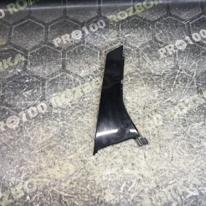 Накладка дверей задніх правих універсал FORD Focus MK3 (11-14)