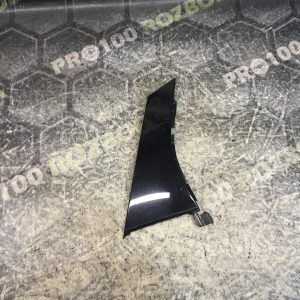 Накладка дверей задніх правих хетчбек FORD Focus MK3 (11-14)
