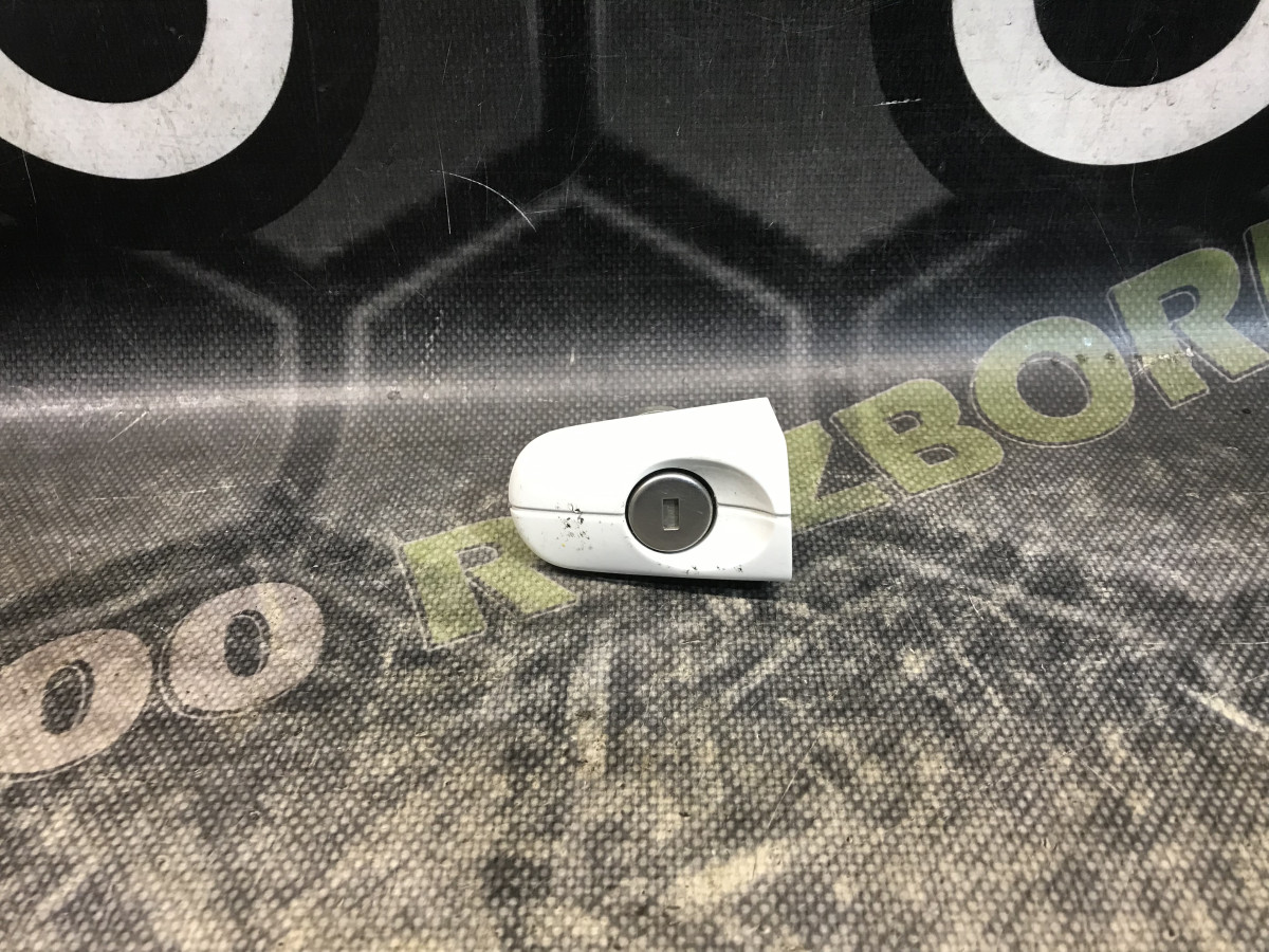 Личинка замка дверей дефект FORD Focus MK2 08-11