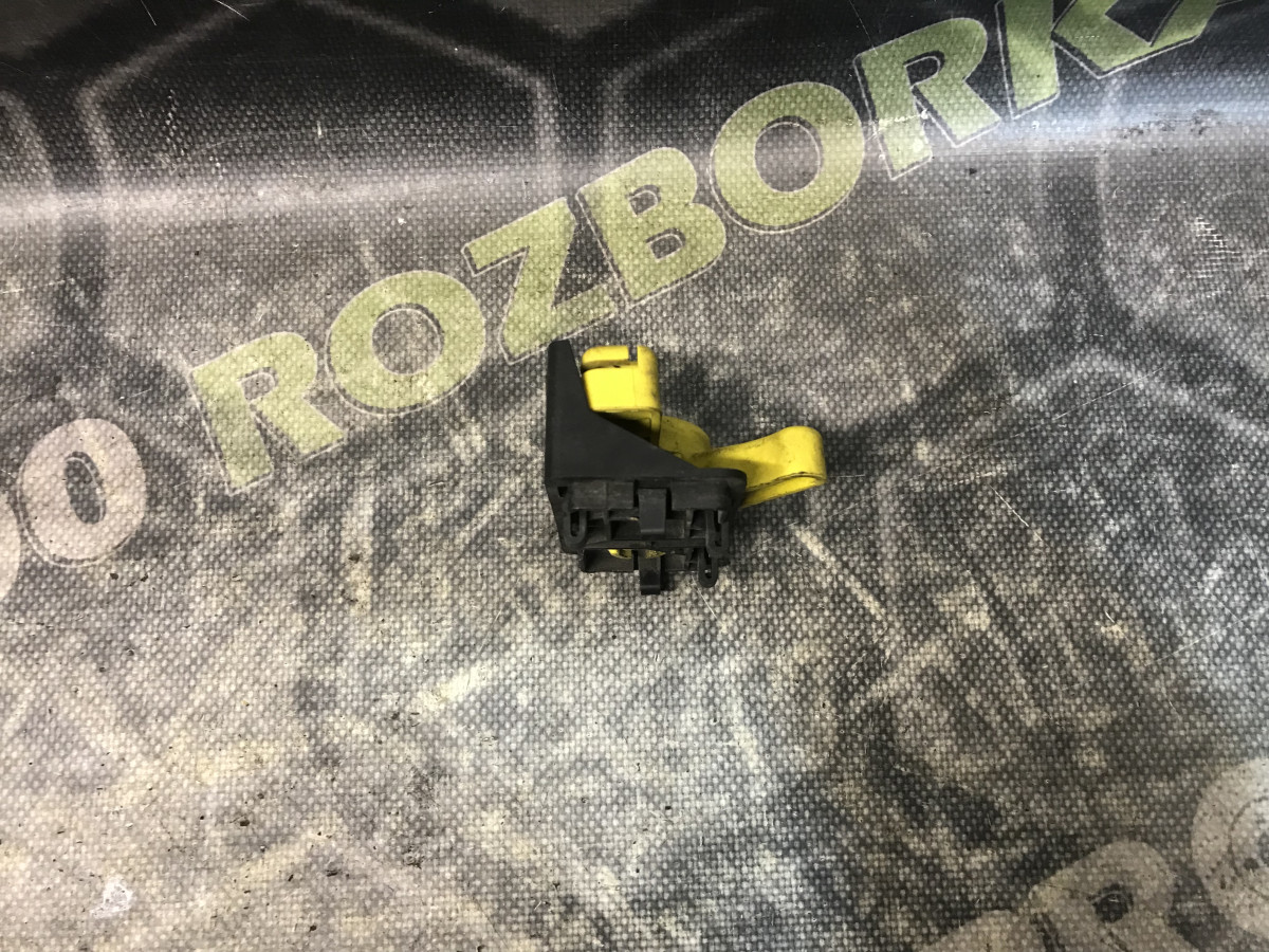 Ручка відкривання капота Ford Focus MK3 (11-18) - Зображення 4