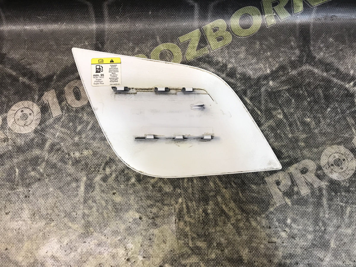 Кришка паливного бака хетчбек FORD Focus MK3 (11-14) - Зображення 3