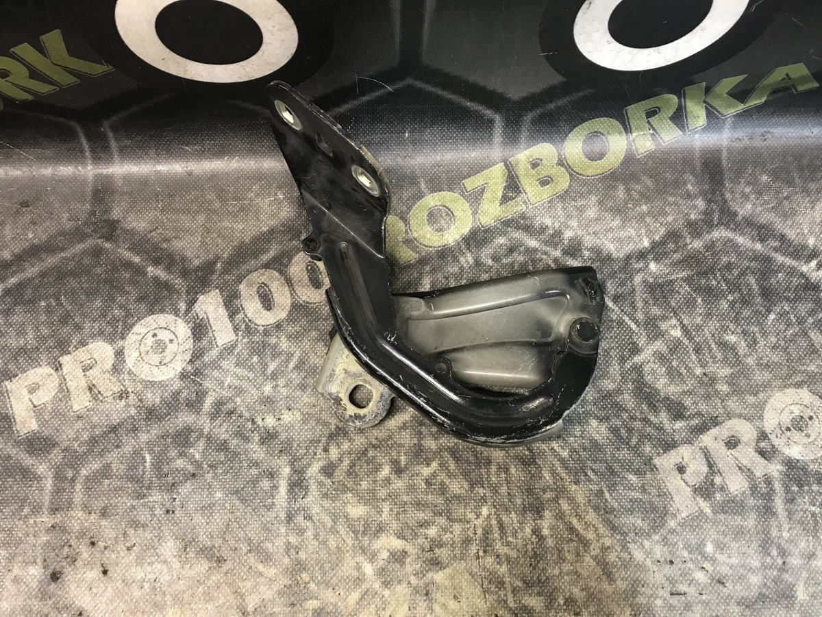 Петля капота права FORD Focus MK3 (11-14)