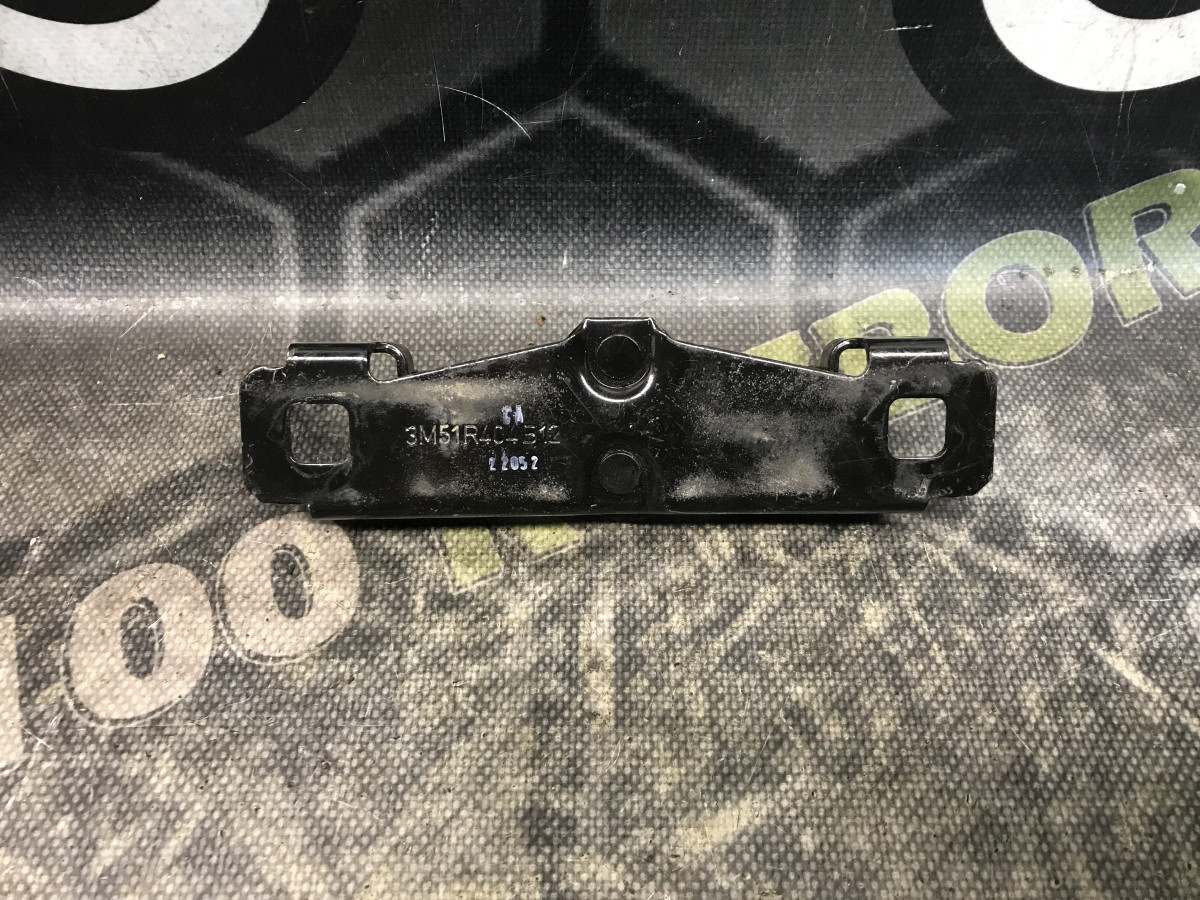 Скоба замка кришки багажника FORD Focus MK3 (11-14) - Зображення 3