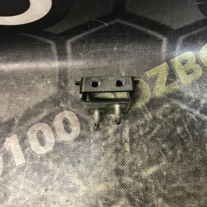 Петля кришки багажника ліва Ford Focus MK3 (11-14)