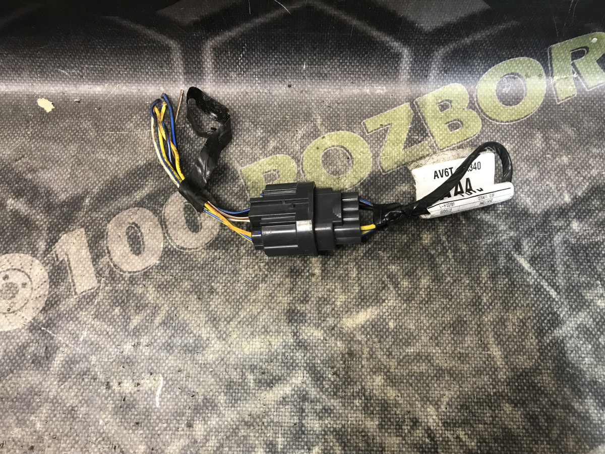 Проводка Блока запобіжників FORD Focus MK3 (11-14) - Зображення 3