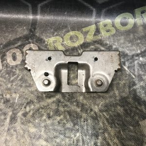 Кронштейн кріплення консолі FORD Focus MK3 (11-18)