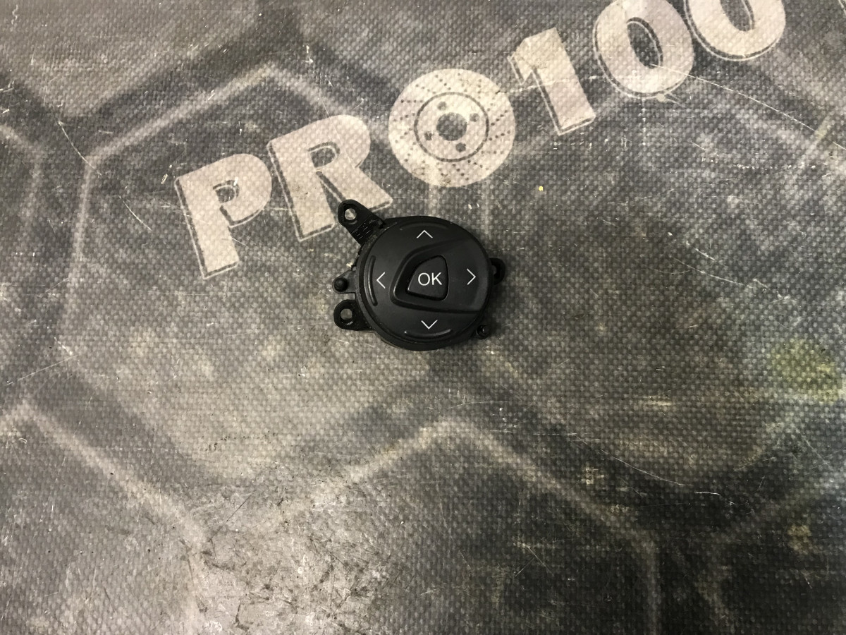 Кнопки керма FORD Focus MK3 (11-14)
