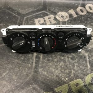 Блок керування клімат-контролем FORD Focus MK3 (14-18)