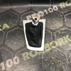 Накладка куліси КПП ПРАВЕ КЕРМО FORD Focus MK3 (11-14)