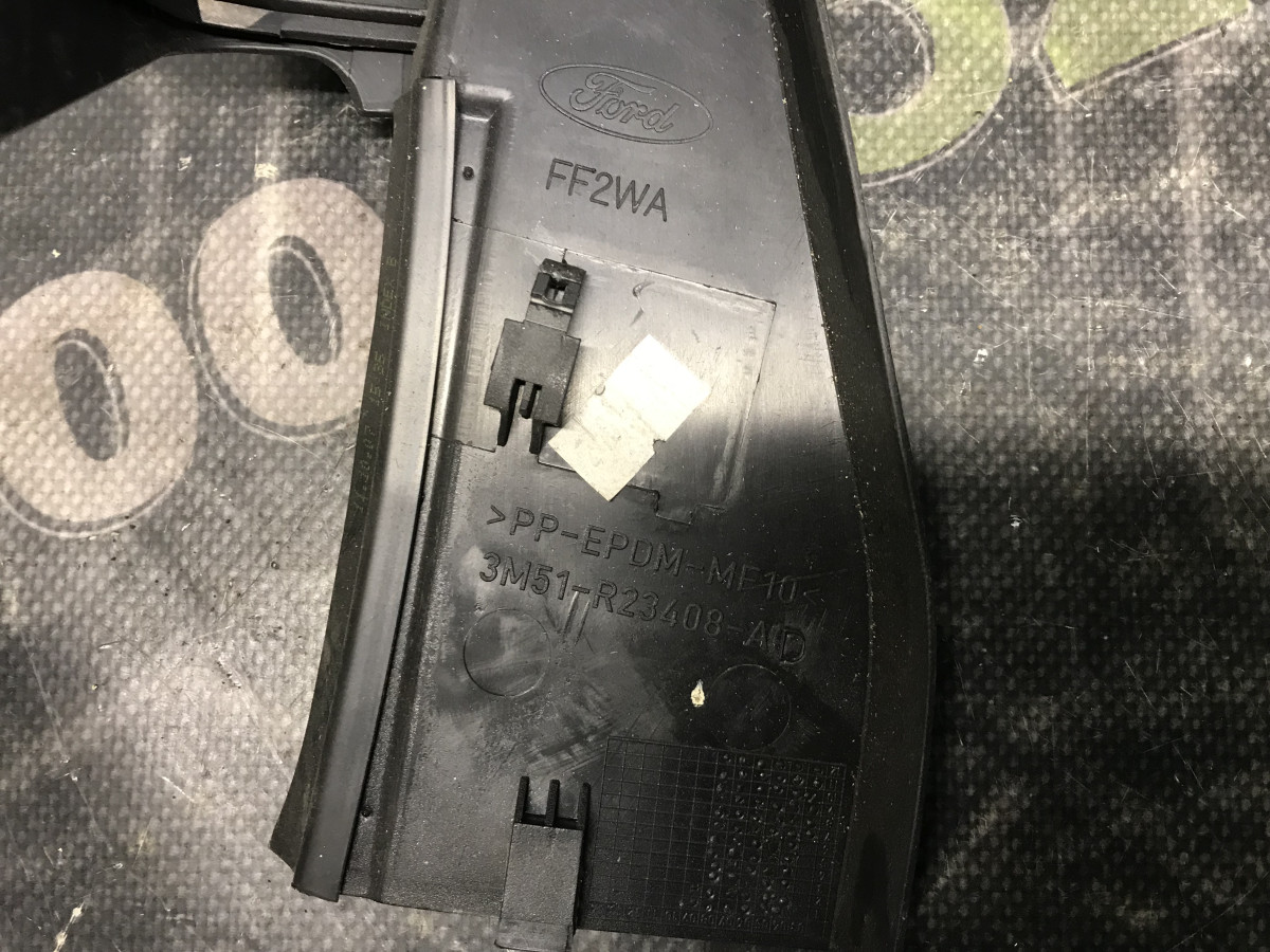 Накладка кріплення дзеркала права FORD C-Max MK1 (07-10) - Зображення 3