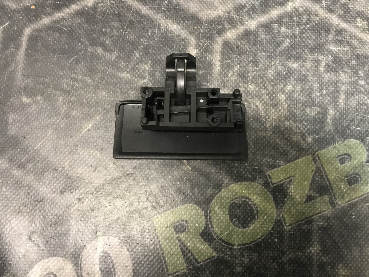 Ручка бардачка FORD Focus MK2 08-11 - Зображення 3