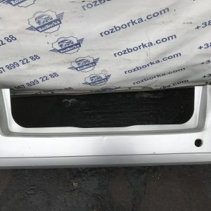 Бампер задній OPEL Zafira B (05-11)