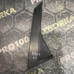 Накладка задніх правих дверей хетчбек FORD Focus MK2 08-11