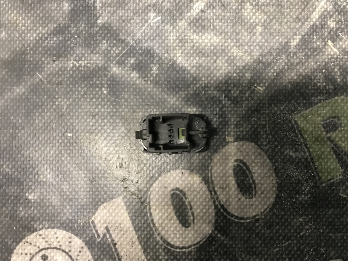 Кнопка склопідйомника FORD Focus MK2 08-11 - Зображення 4