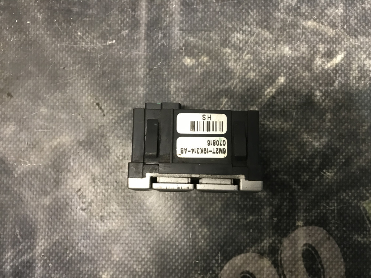 Кнопка обігріву сидінь FORD Mondeo MK4 (BA7) 07-14 - Зображення 2