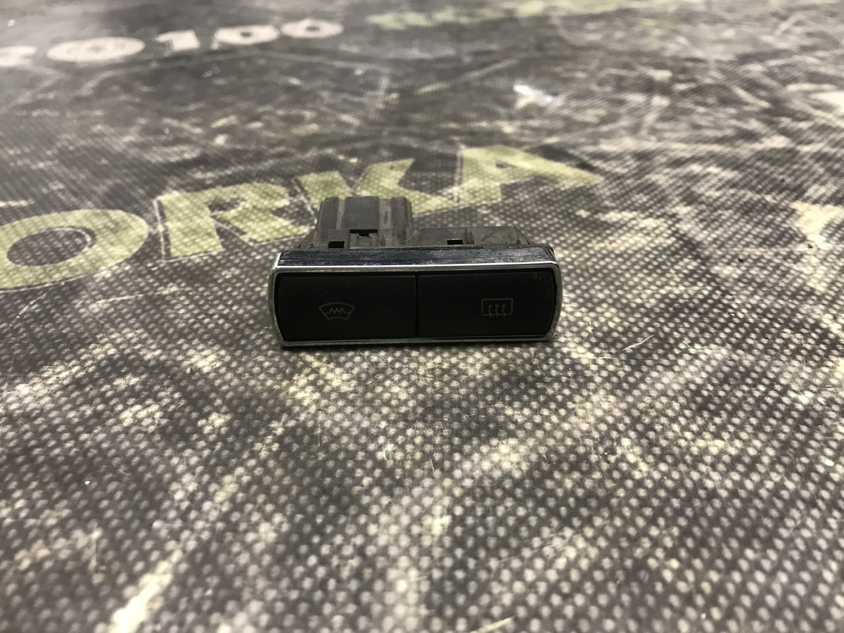 Кнопка обігріву скла FORD Mondeo MK4 (BA7) 07-14