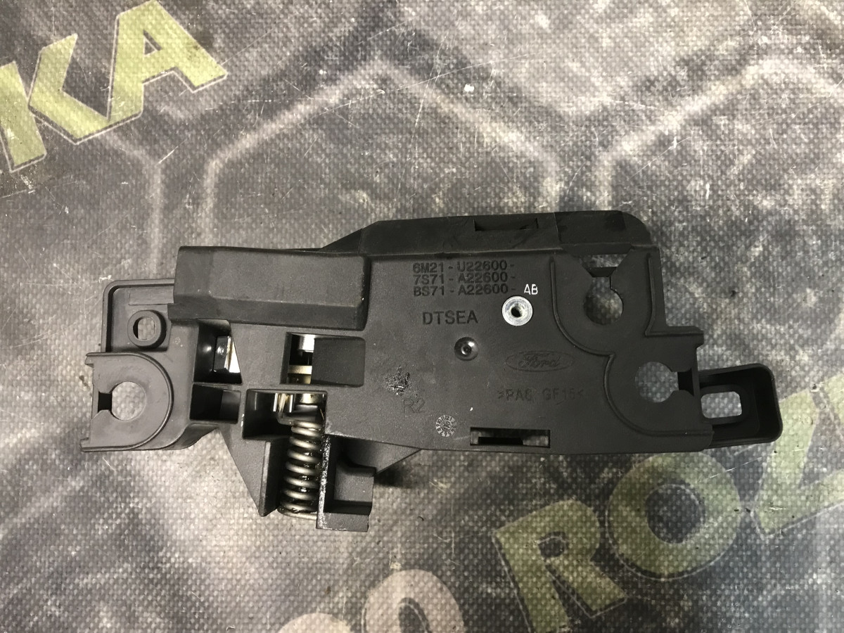 Ручка дверей внутрішня права Ford Mondeo MK4 (BA7) 07-14 - Зображення 2