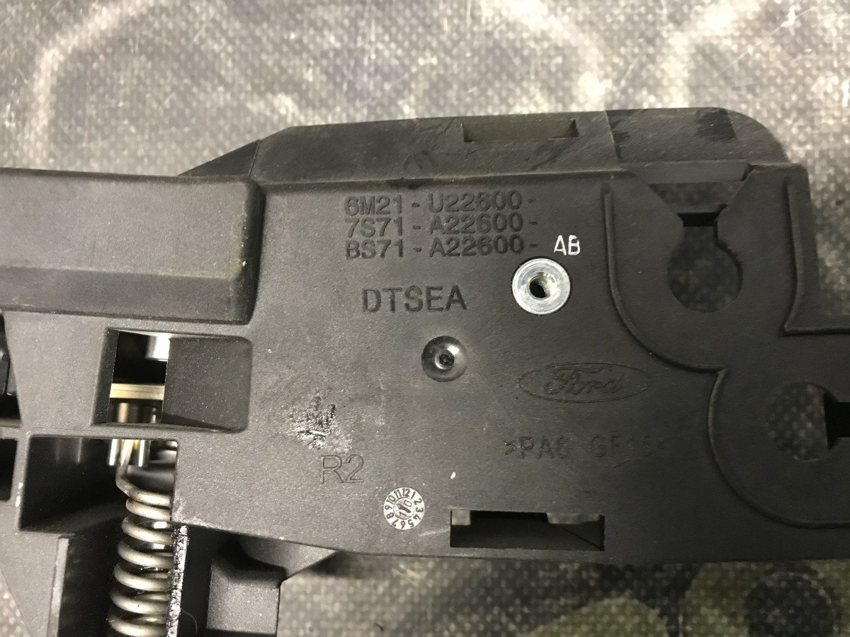 Ручка дверей внутрішня права Ford Mondeo MK4 (BA7) 07-14 - Зображення 3