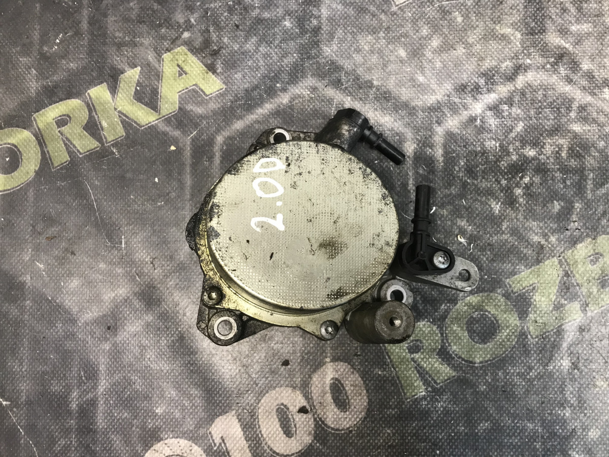 Вакуумний насос 2.0D FORD KUGA MK1 10-12