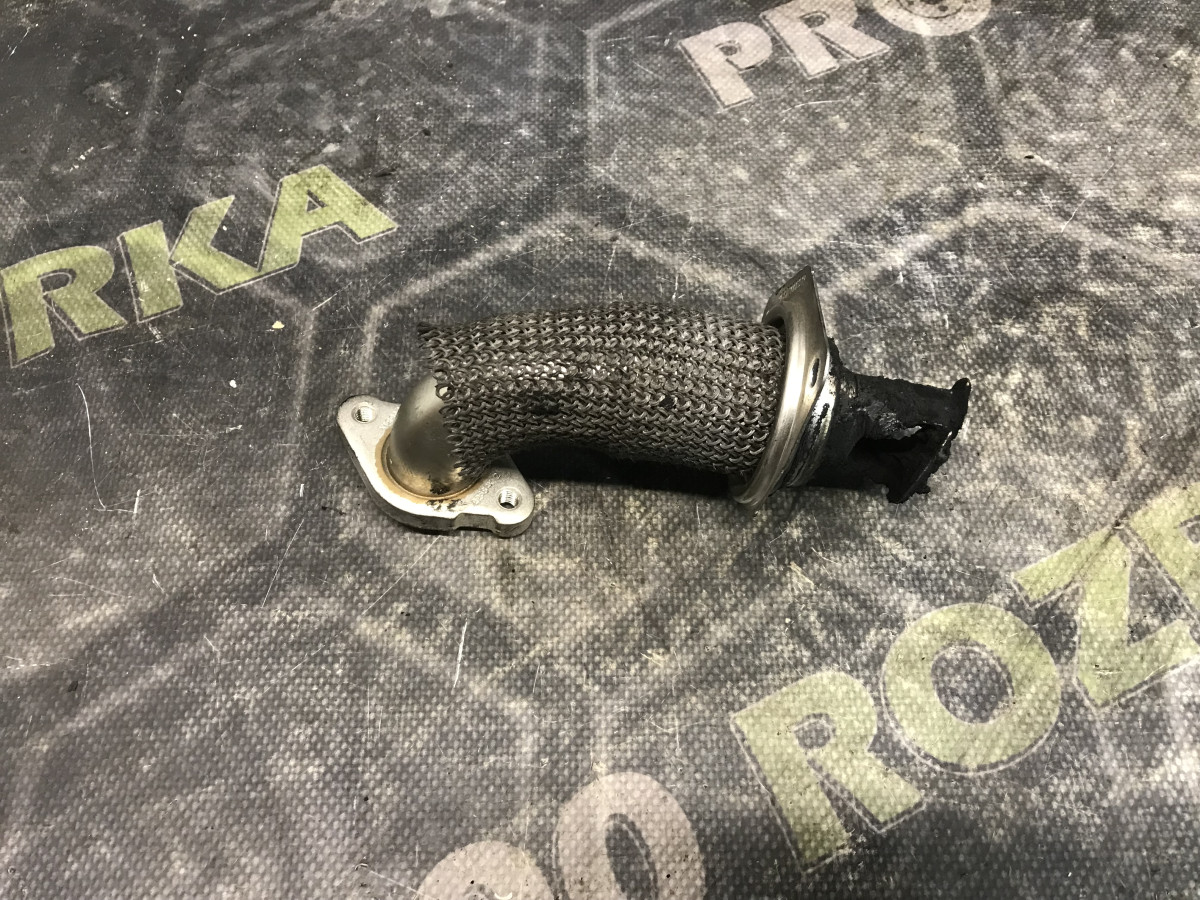 Трубка EGR 2.0D FORD KUGA MK1 08-12