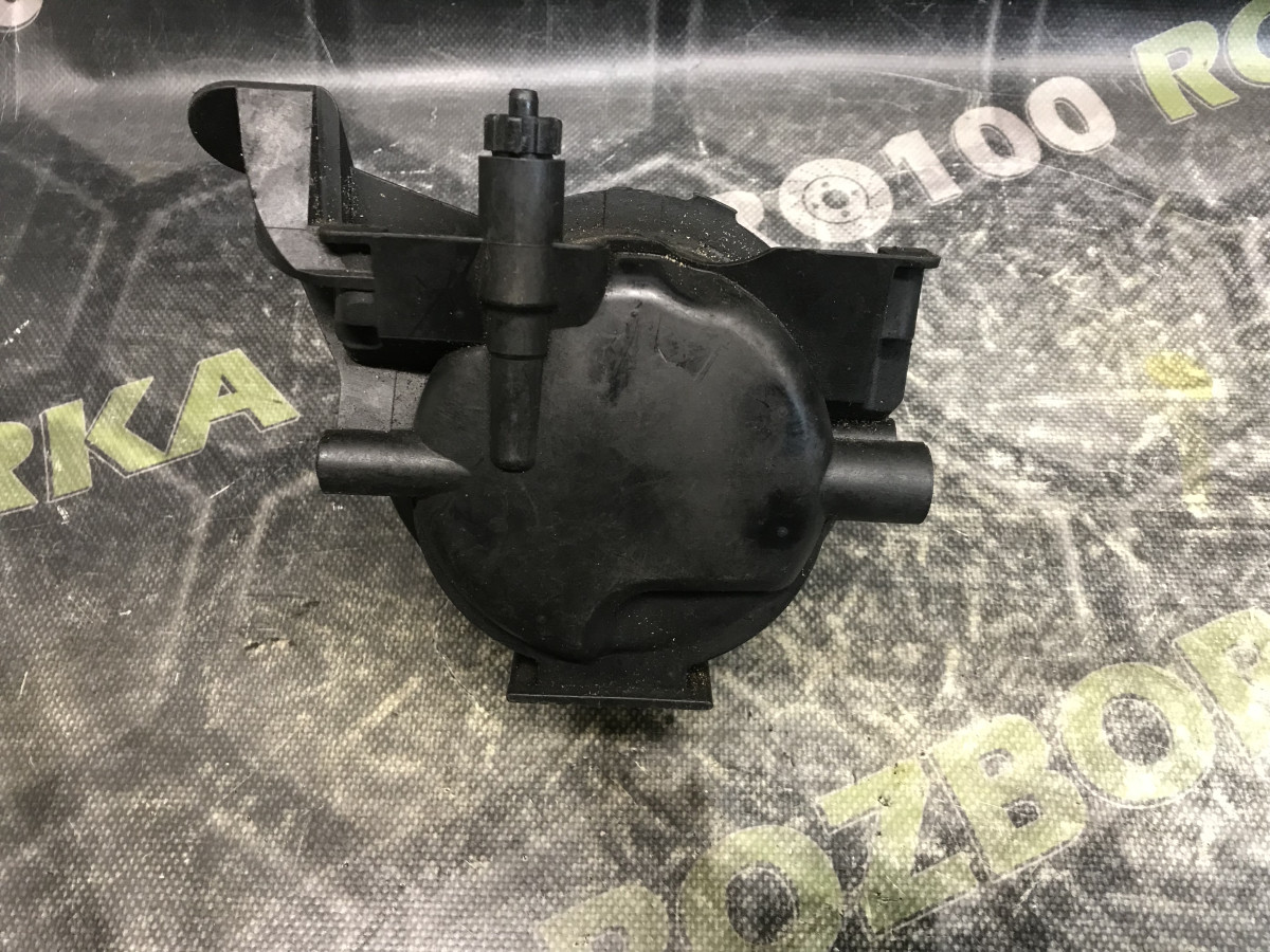 Корпус паливного фільтра 2.0D FORD Focus MK2 08-11