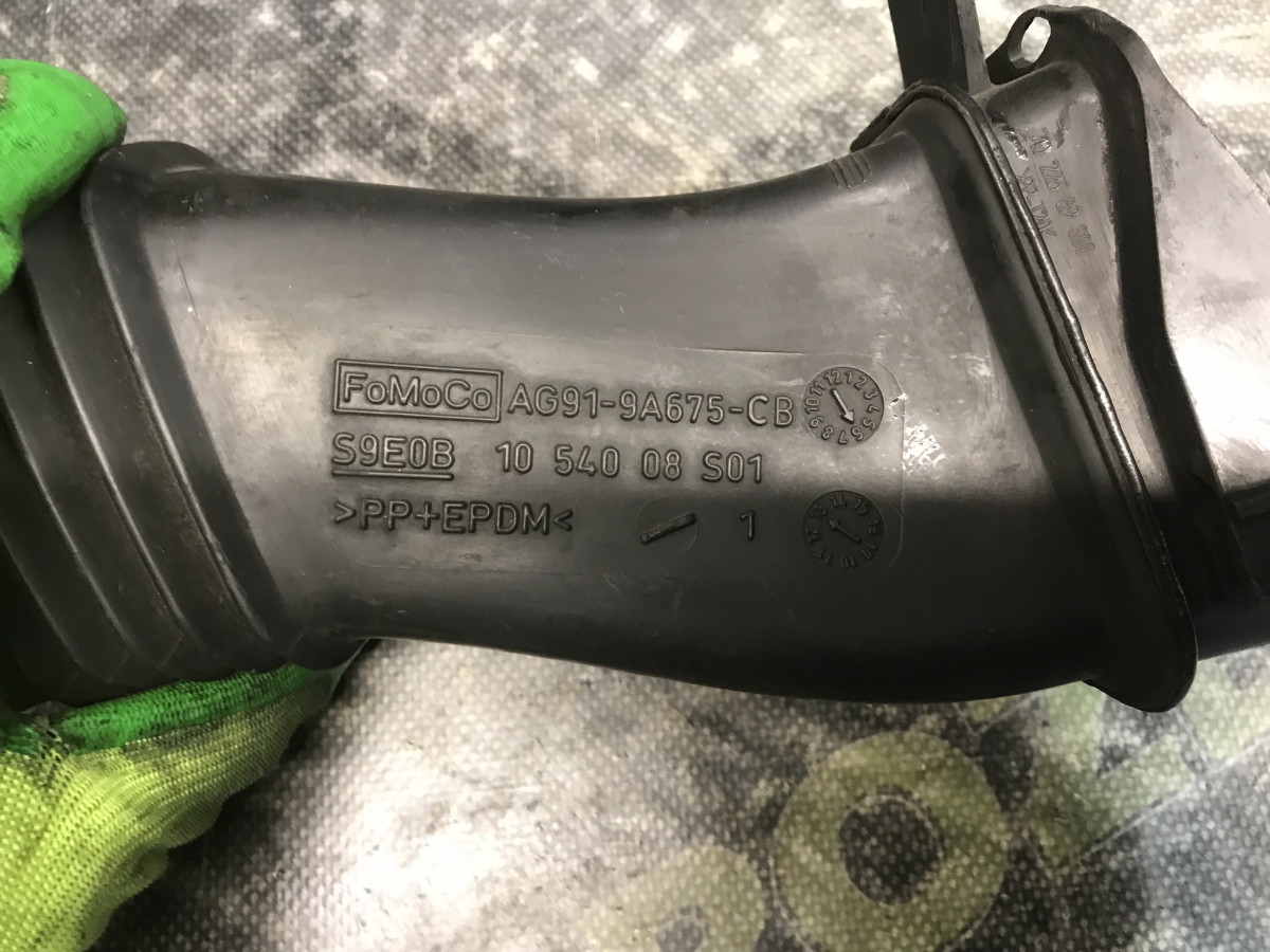 Патрубок повітряного фільтра 2.0D FORD Mondeo MK4 (BA7) 07-14 - Зображення 3