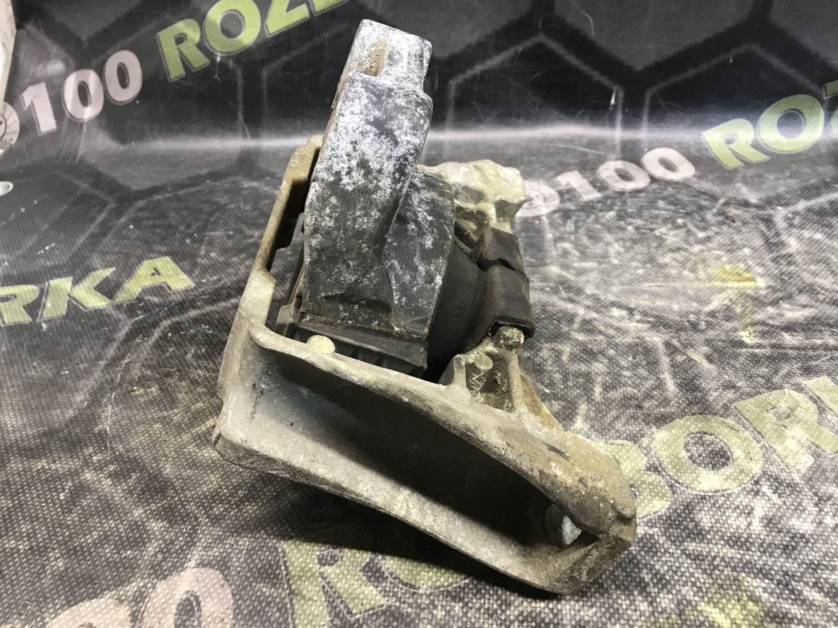 Подушка двигуна права 2.0D FORD Focus MK2 08-11 - Зображення 2