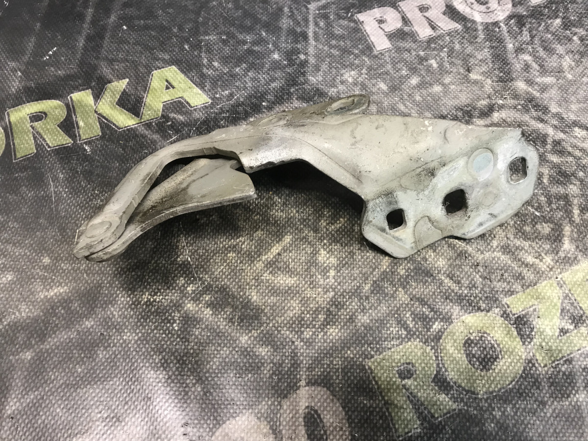 Петля капота ліва Ford Mondeo MK4 (BA7) 07-14 - Зображення 2