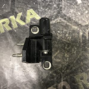 Петля лівих задніх верхніх дверей FORD Mondeo MK4 (BA7) 07-14