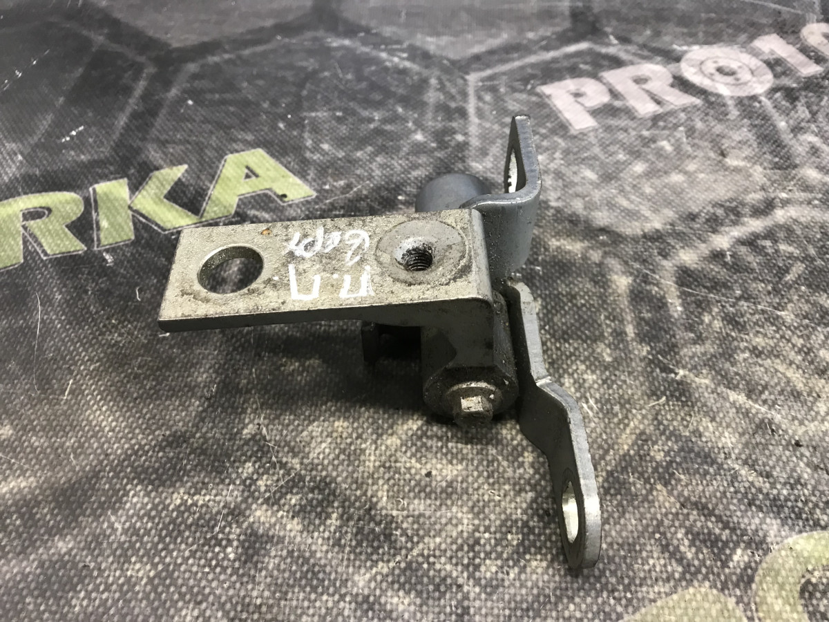 Петля правих передніх верхніх дверей FORD Mondeo MK4 (BA7) 07-14 - Зображення 3