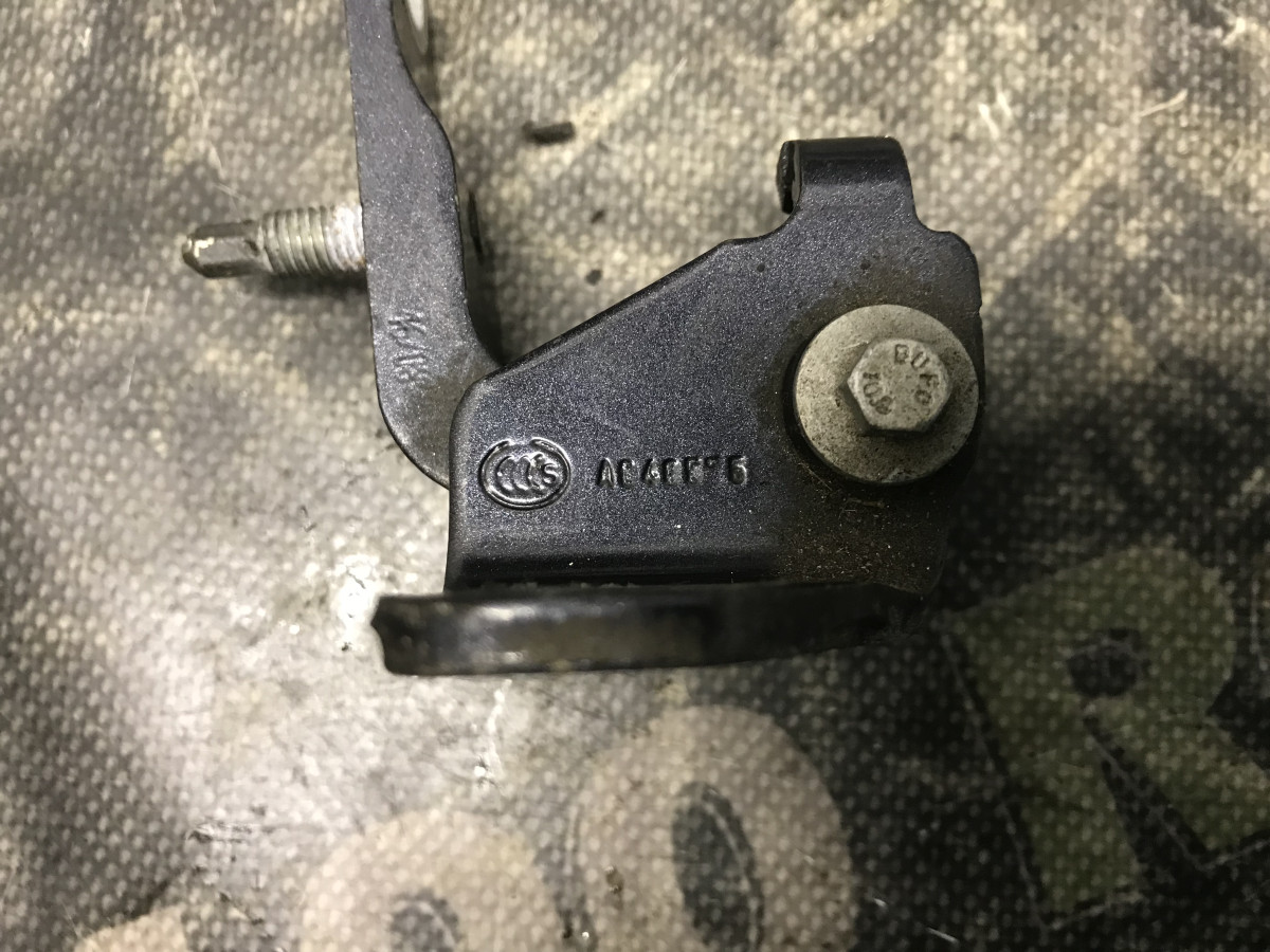 Петля нижня задніх правих дверей FORD Mondeo MK4 (BA7) 07-14 - Зображення 3