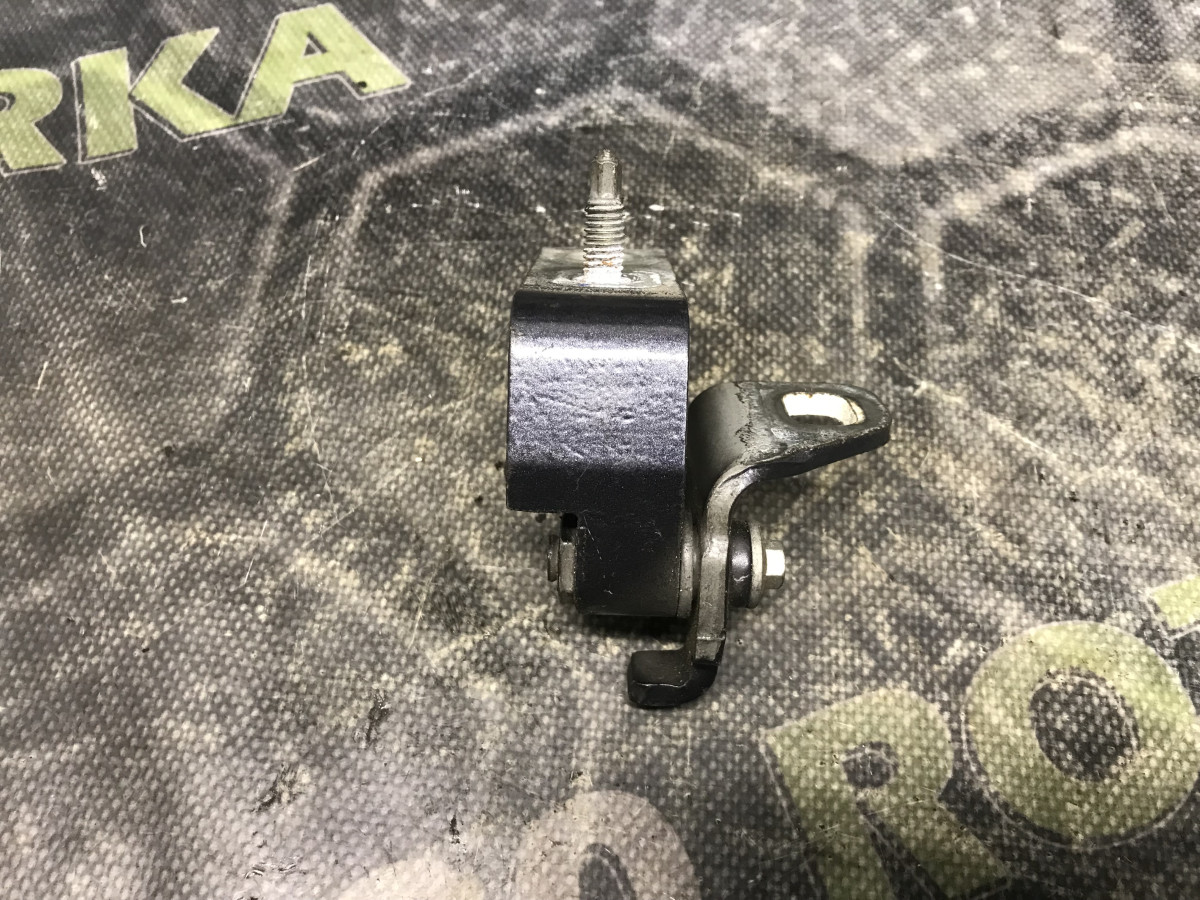 Петля нижня задніх правих дверей FORD Mondeo MK4 (BA7) 07-14 - Зображення 4